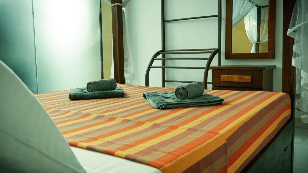 Memories Weligama Albergue Exterior foto